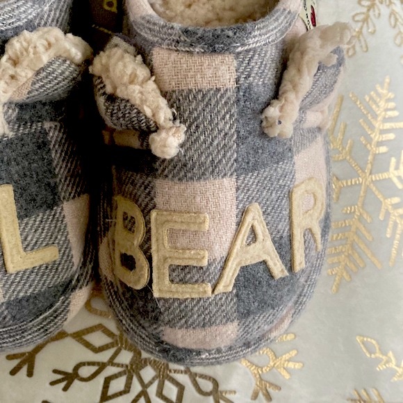 Dearfoams ‘Lil Bear’ Memory Foam Limited Edition Scuff Slippers, Size 11/12 - Picture 3 of 8